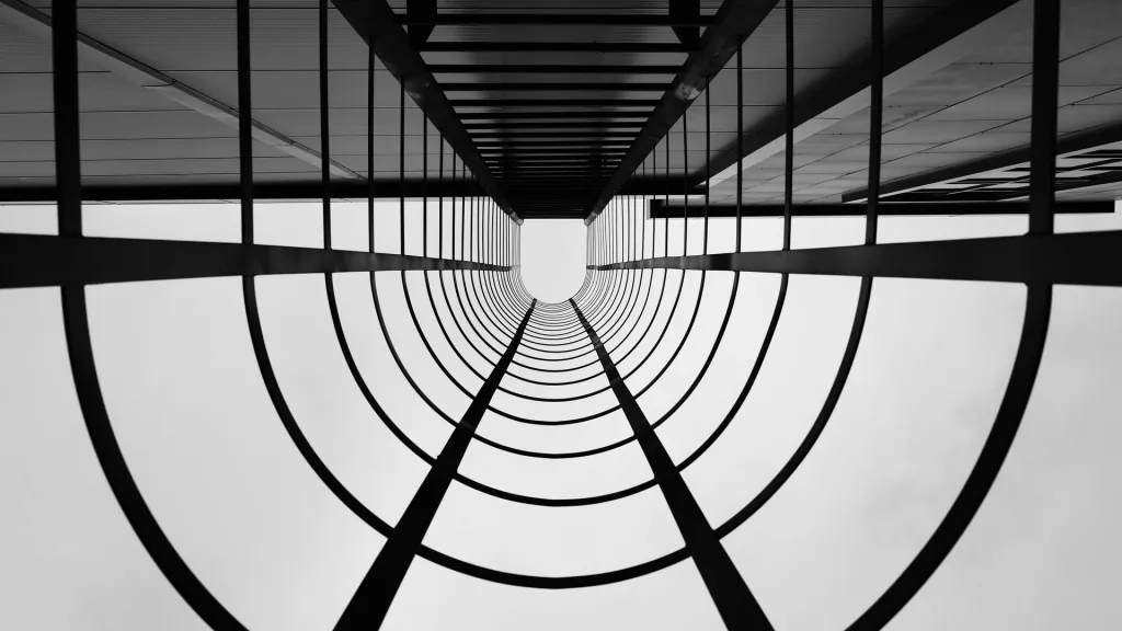 Building Sustainable Smart Cities for Energy Efficiency and CO2 Emission Reduction: Insights from Europe